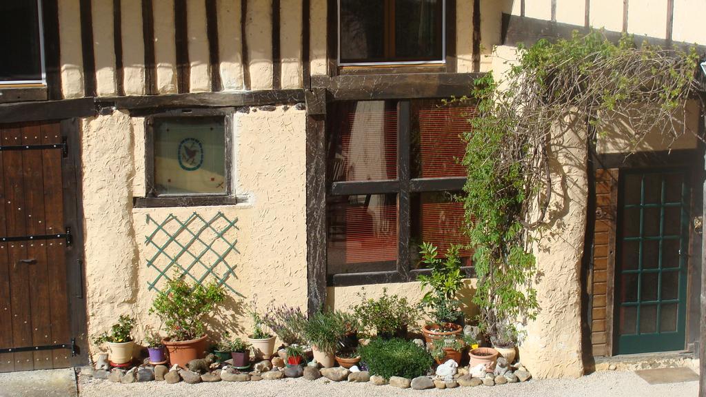 Gite du Paradis Vieuzos Extérieur photo