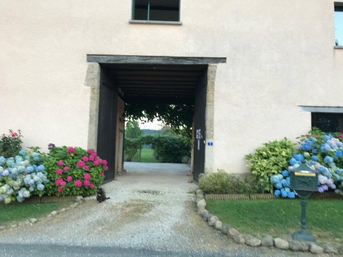Gite du Paradis Vieuzos Extérieur photo